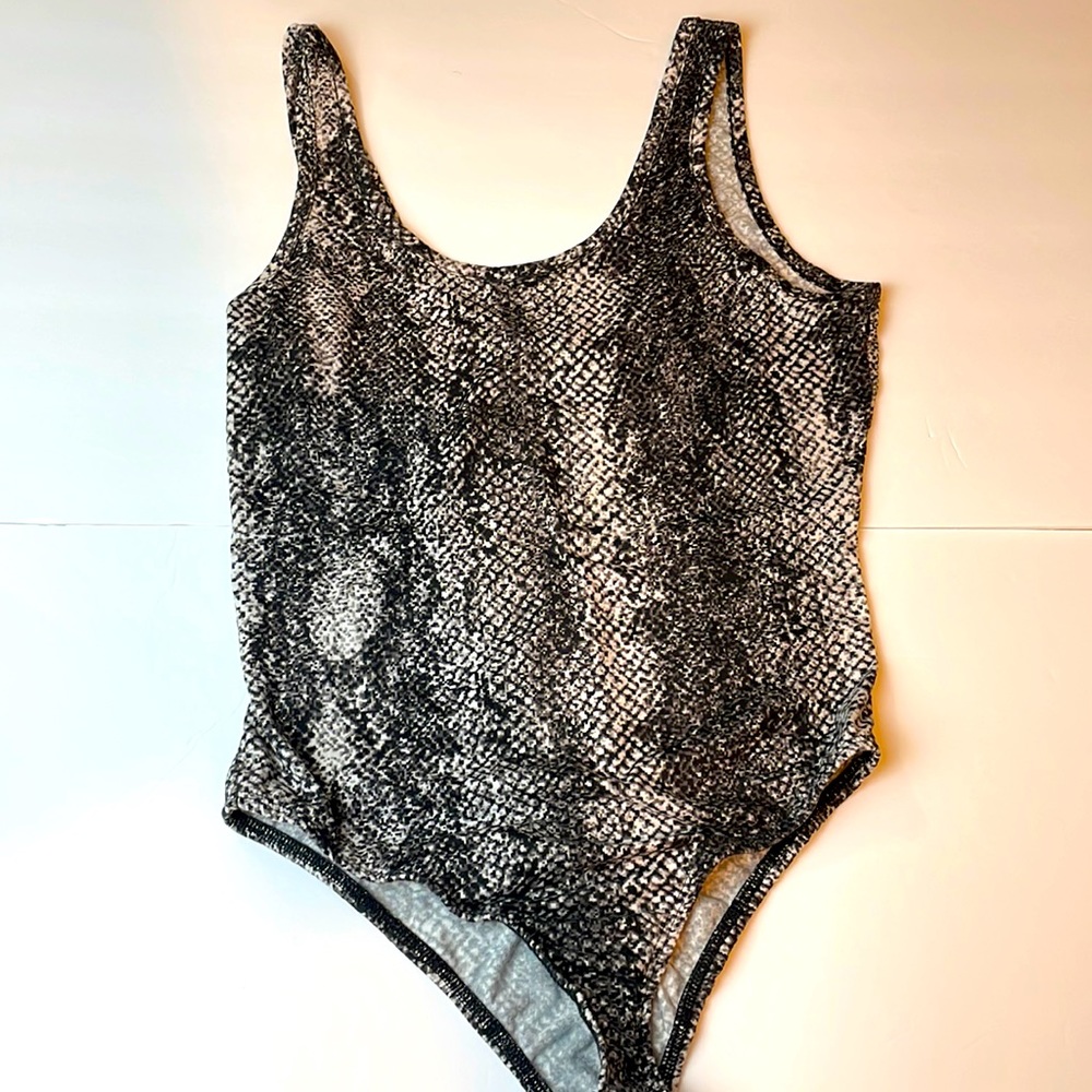 Body suit